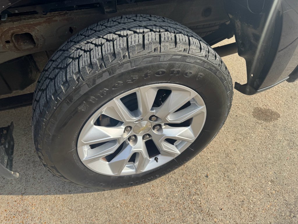 Used 2019 Chevrolet Silverado 1500 Custom w/ Custom Convenience Package image 10