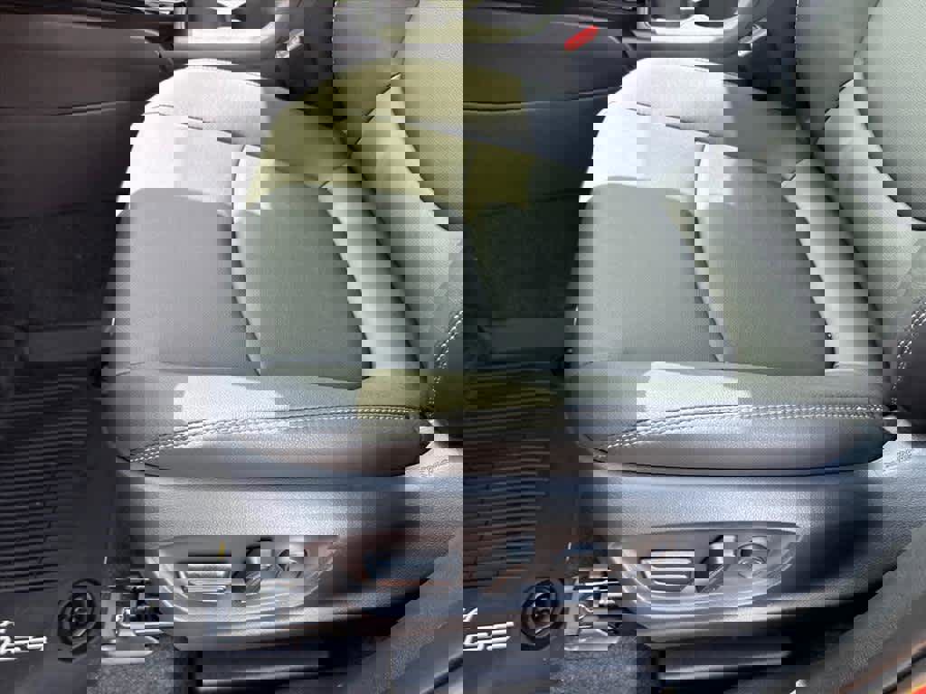 New 2026 Toyota Corolla Cross XLE image 22