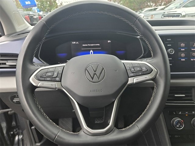 Used 2022 Volkswagen Taos SE w/ Panoramic Sunroof Package image 27