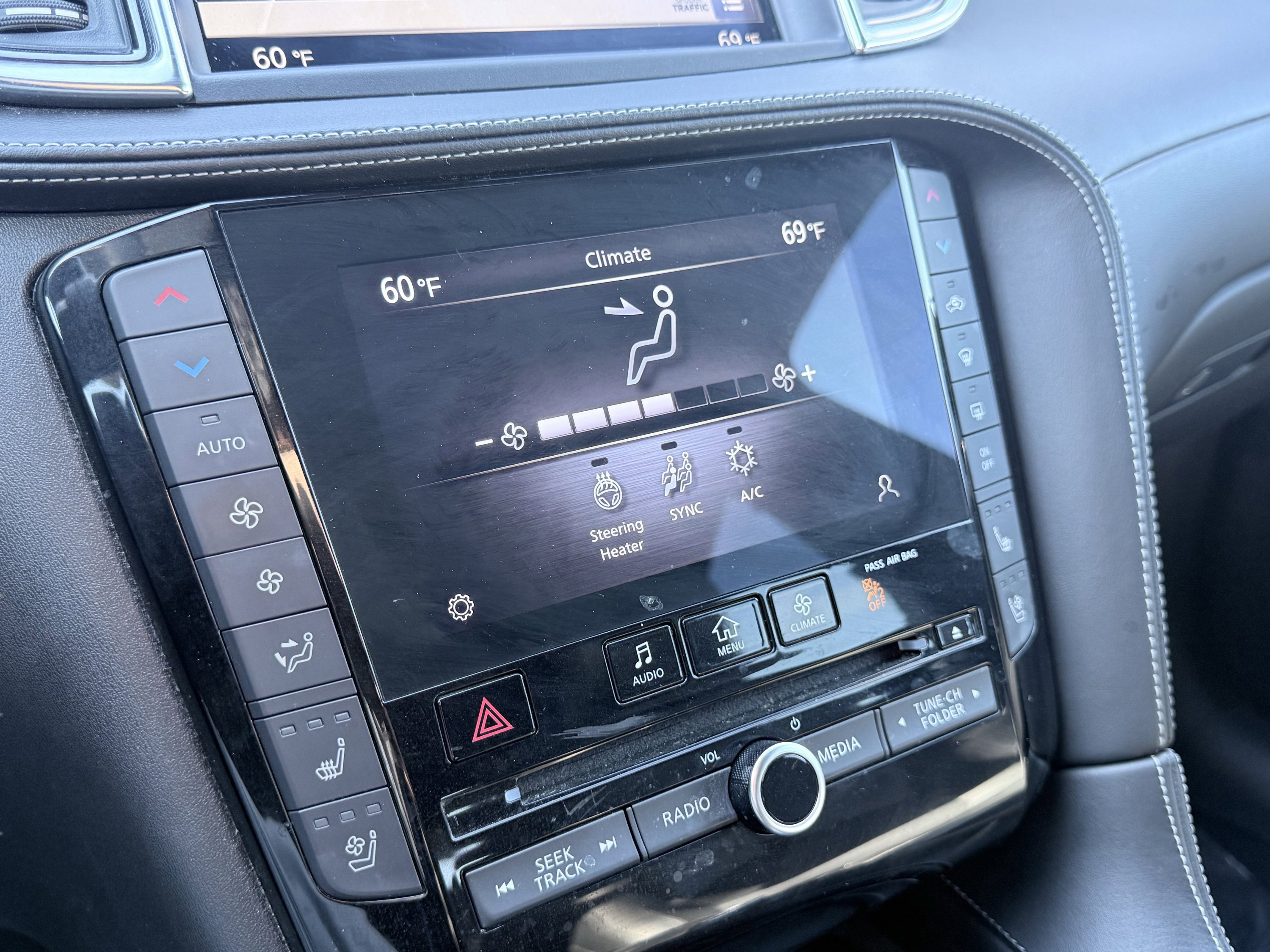 Used 2022 INFINITI QX55 Essential w/ Proactive Package image 76