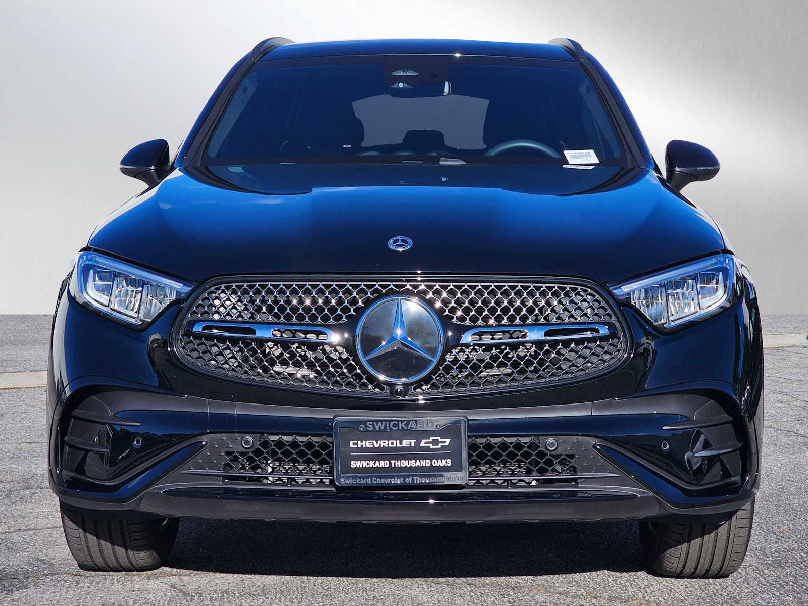 Used 2025 Mercedes-Benz GLC 300 image 8