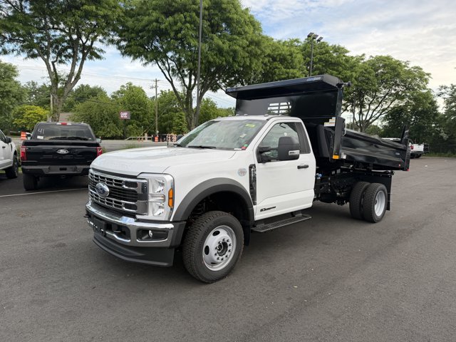 New 2026 Ford F550 4x4 Regular Cab Super Duty image 2