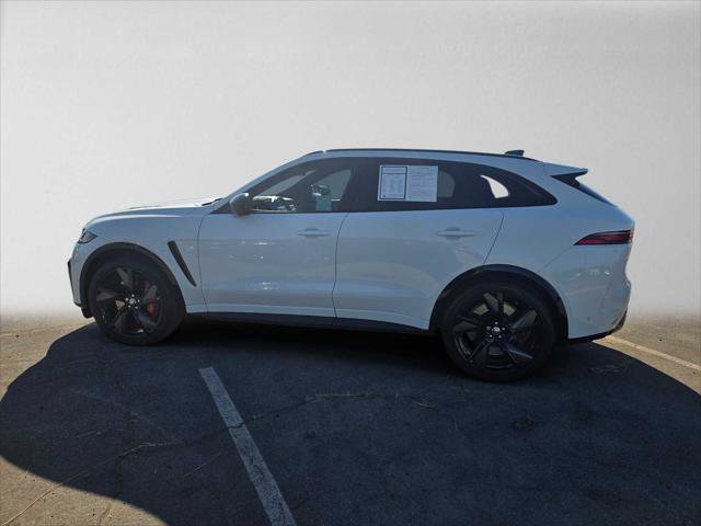 Used 2024 Jaguar F-PACE SVR AWD/4WD image 6