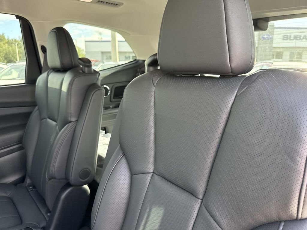 New 2025 Subaru Ascent Bronze Edition image 13