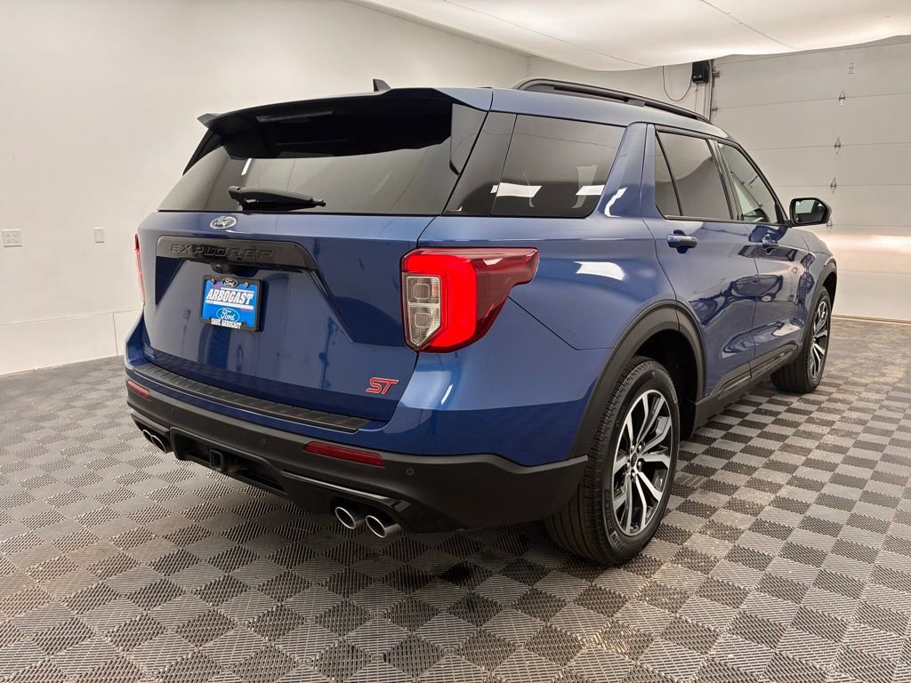 Certified 2023 Ford Explorer ST image 11