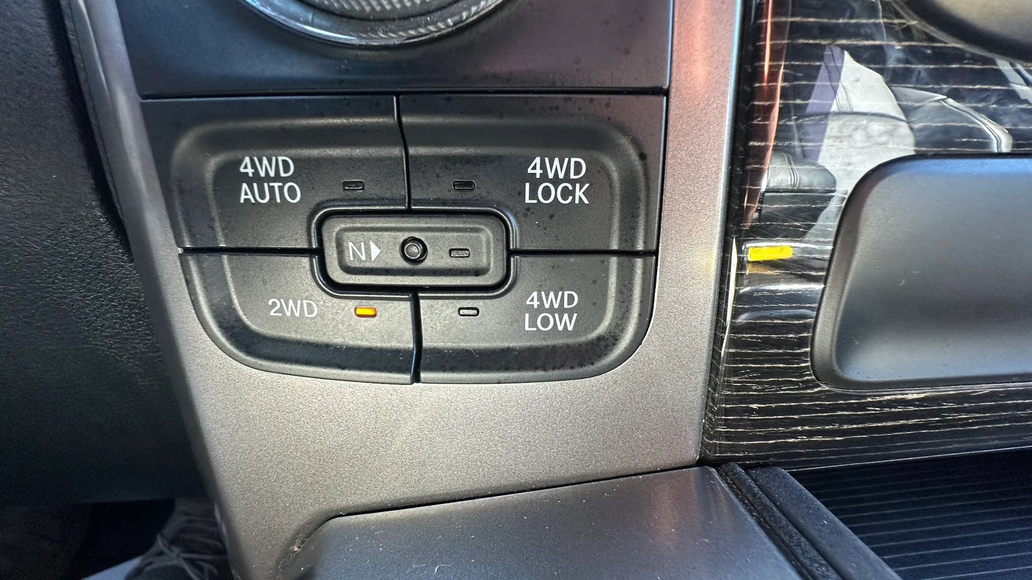 Used 2017 RAM 1500 Limited AWD/4WD image 20
