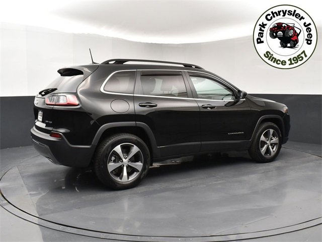 Used 2022 Jeep Cherokee Limited image 6