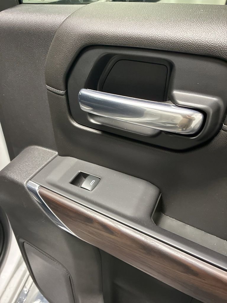 Used 2021 GMC Sierra 1500 SLT w/ SLT Premium Package image 23