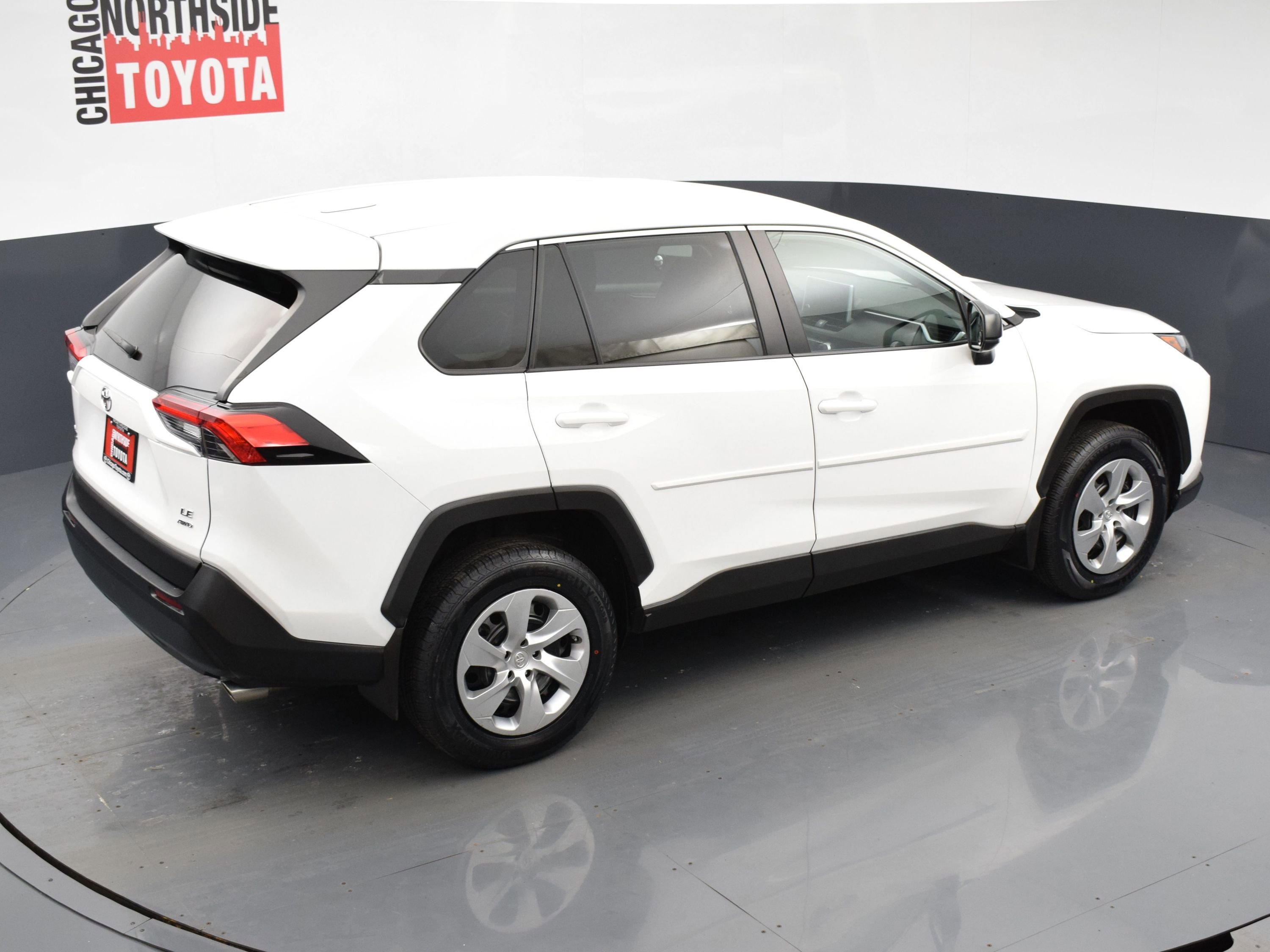 Used 2023 Toyota RAV4 LE image 19