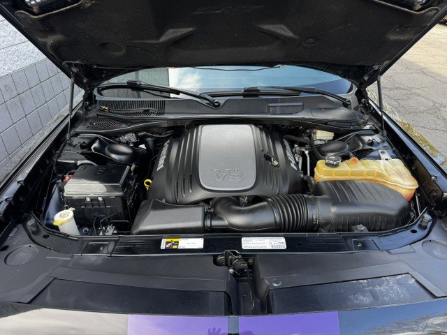 Used 2013 Dodge Challenger R/T RWD image 5