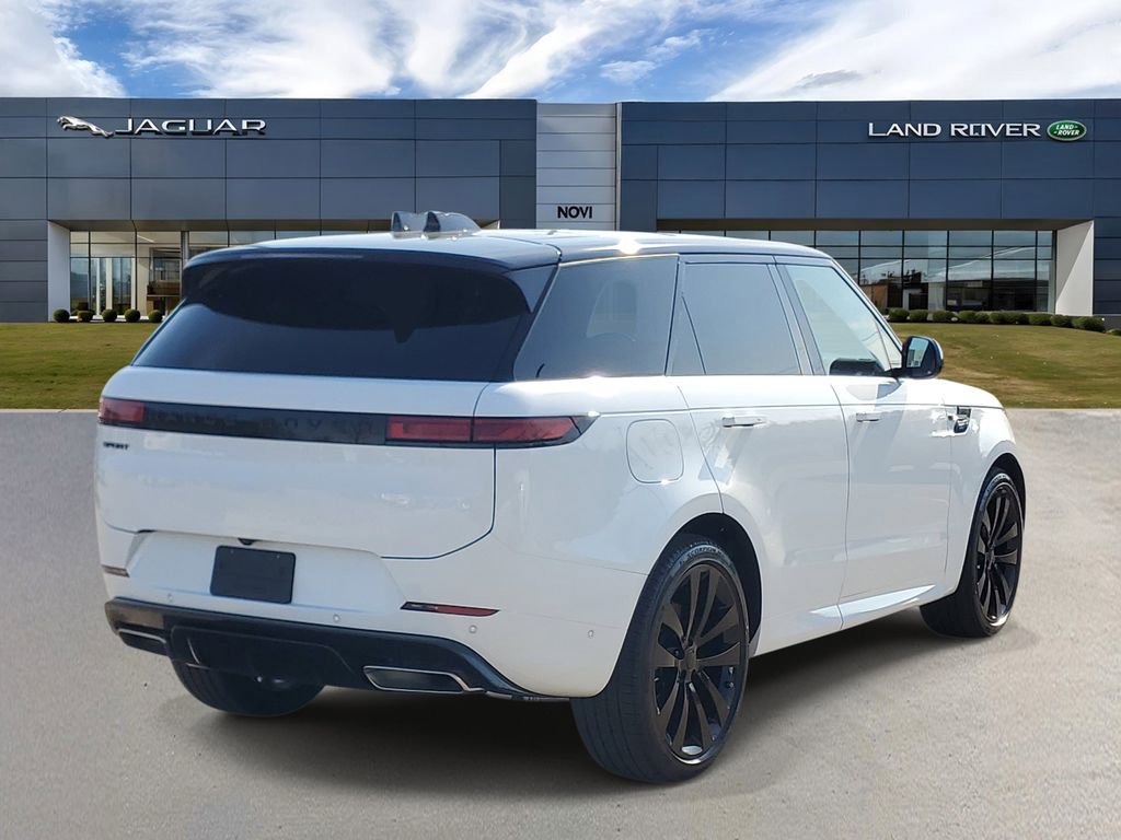 New 2026 Land Rover Range Rover Sport Dynamic SE AWD/4WD image 4