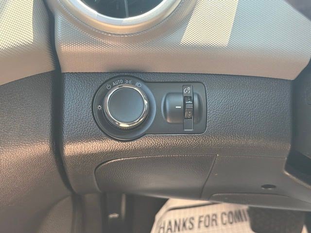 Used 2020 Chevrolet Sonic LT FWD image 27