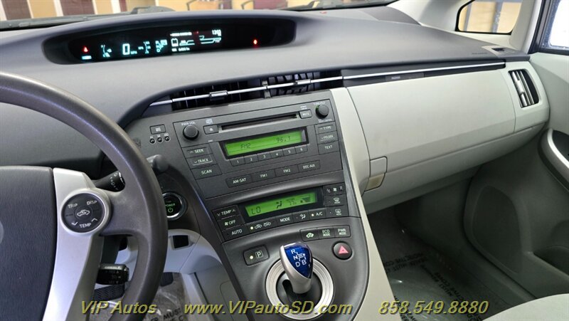 Used 2010 Toyota Prius Two FWD image 17
