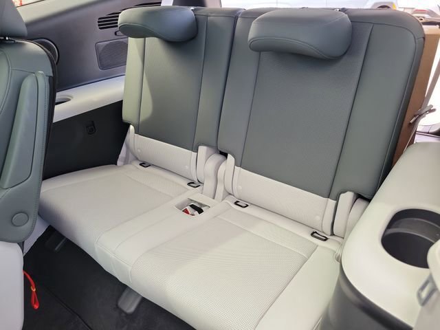 New 2026 Hyundai Ioniq 9 Calligraphy image 23