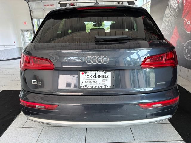 Used 2019 Audi Q5 Prestige w/ Prestige Package AWD/4WD image 4