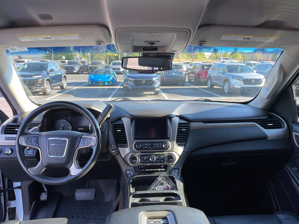 Used 2018 GMC Yukon XL Denali RWD image 5