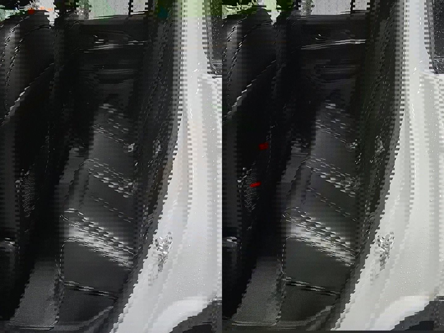 Used 2024 Jeep Grand Cherokee Limited image 22