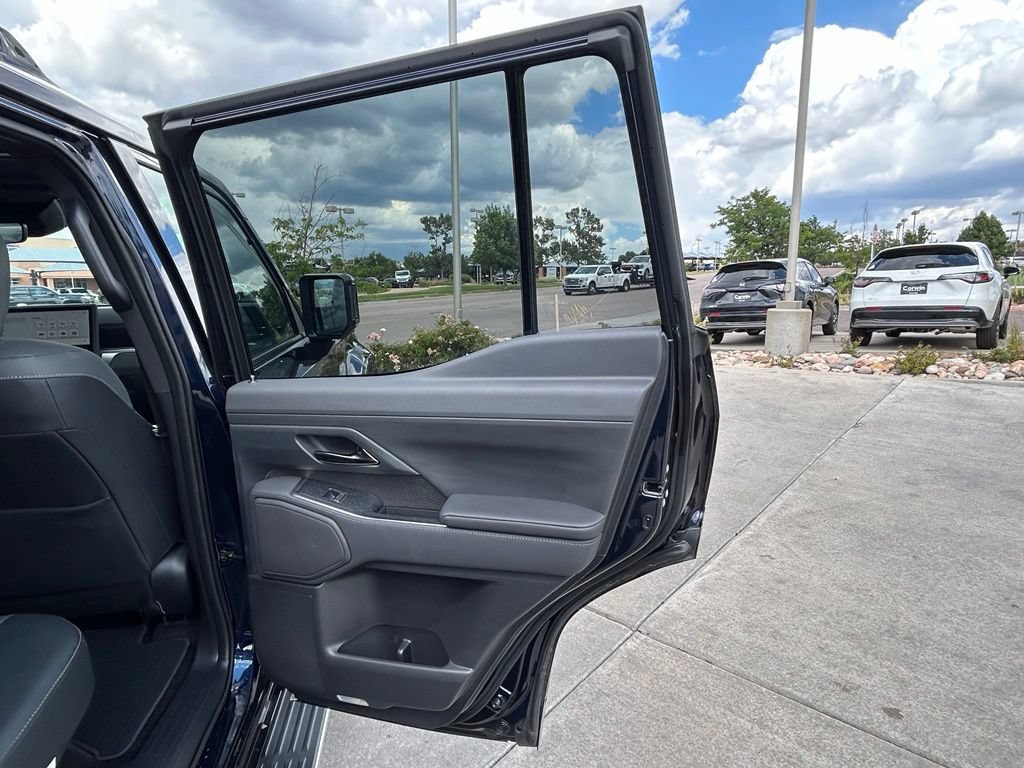 Used 2024 Lexus GX 550 AWD/4WD image 30