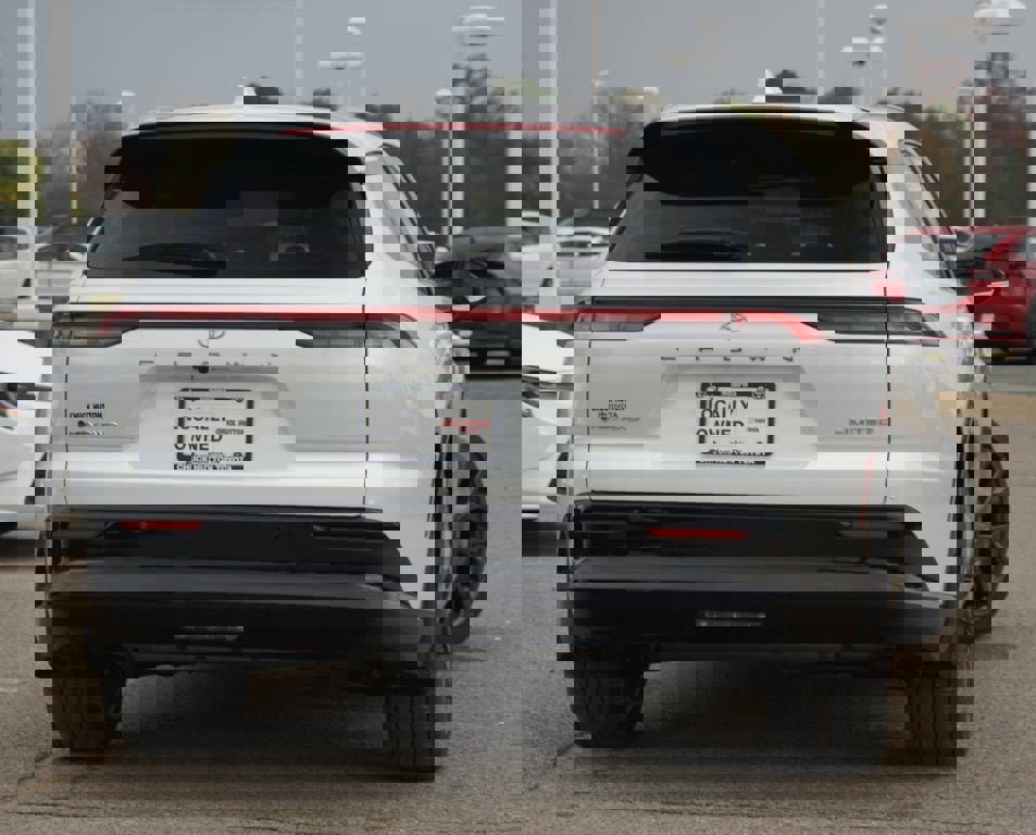 New 2026 Toyota Crown Signia image 33