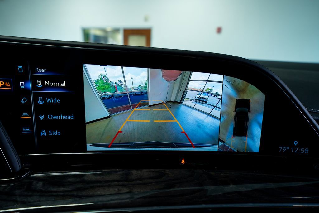 Used 2021 Cadillac Escalade Premium Luxury image 45