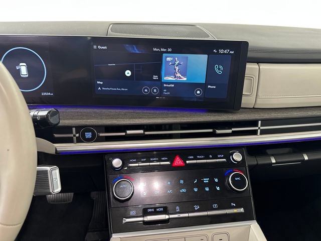 Used 2024 Hyundai Santa Fe Limited image 21