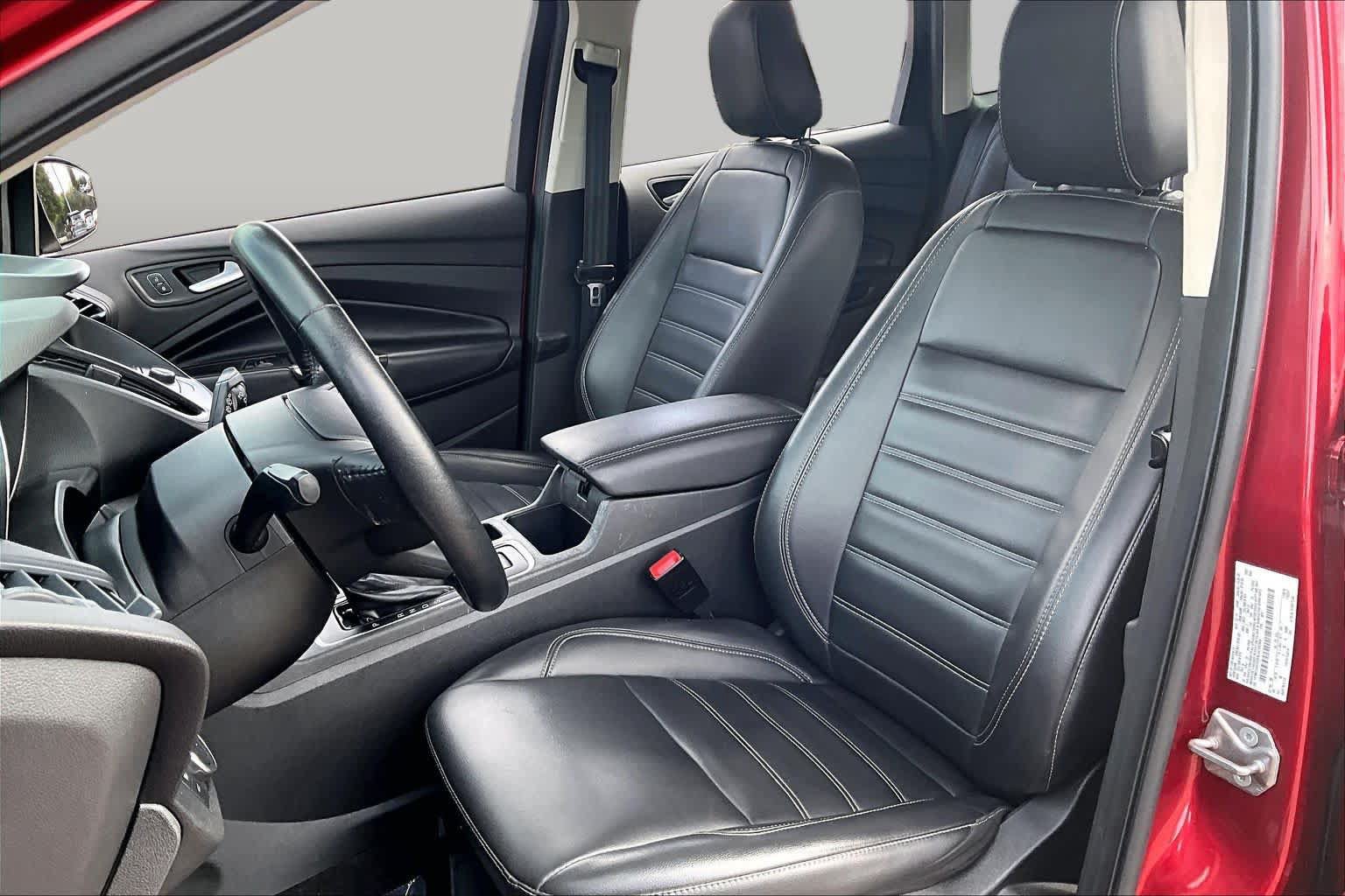 Used 2019 Ford Escape SEL FWD image 7