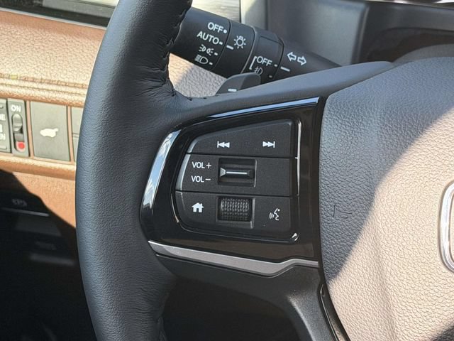 Certified 2026 Honda Odyssey Elite image 18