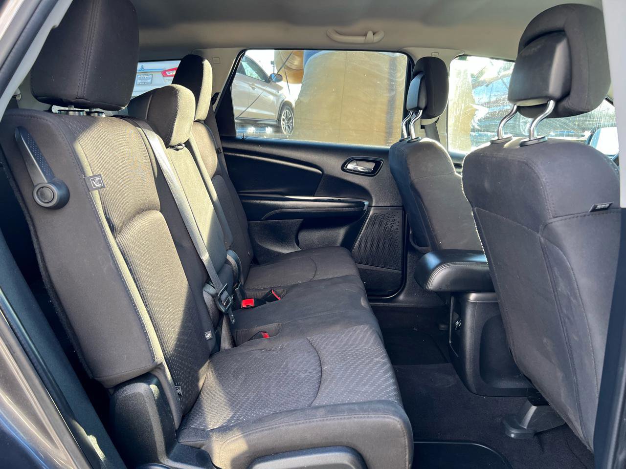 Used 2018 Dodge Journey SE image 14