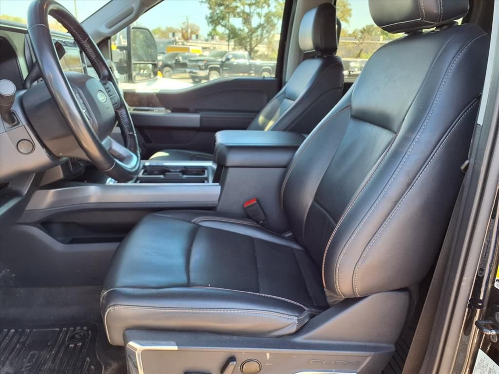 Used 2024 Ford F450 Lariat w/ Chrome Package image 25
