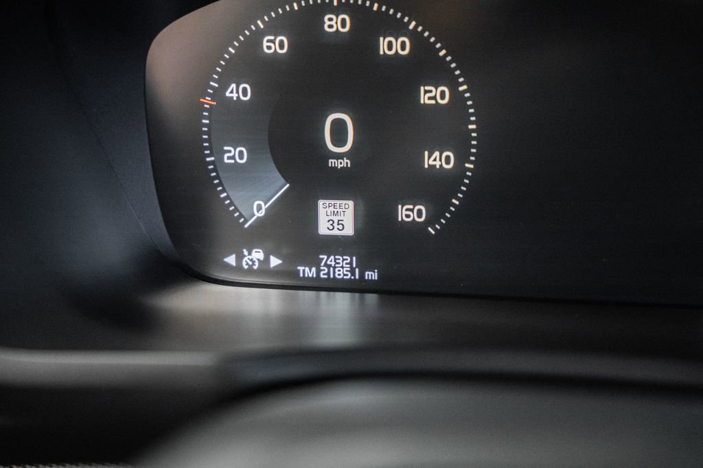 Used 2019 Volvo XC90 T5 R-Design w/ Protection Package Premier image 51