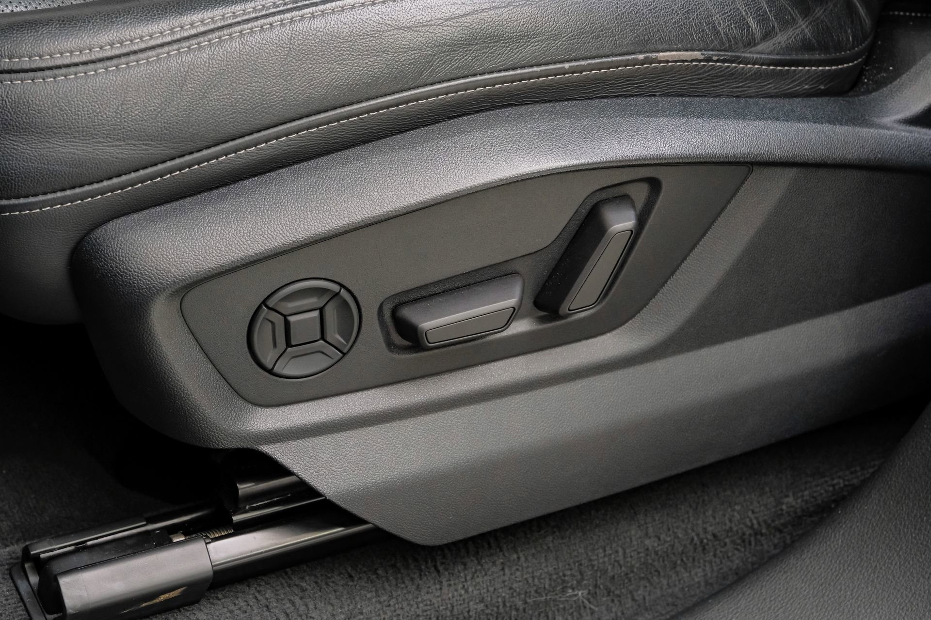 Used 2023 Audi Q8 Premium Plus w/ Premium Plus Package image 35