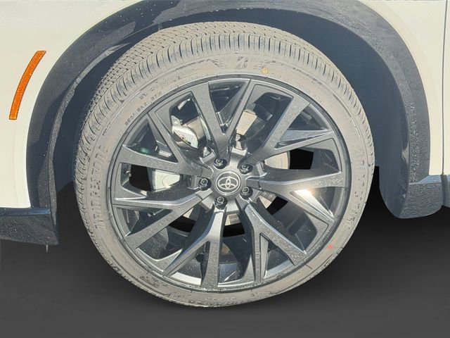 New 2026 Toyota Crown Signia w/ Advanced Technology Package image 9