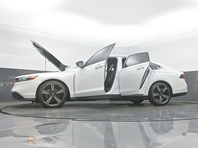 Used 2023 Honda Accord Sport image 57