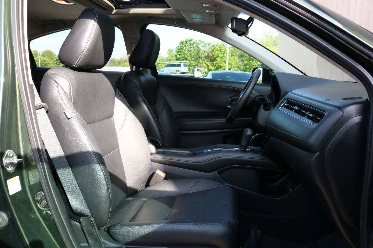 Used 2016 Honda HR-V EX-L image 41