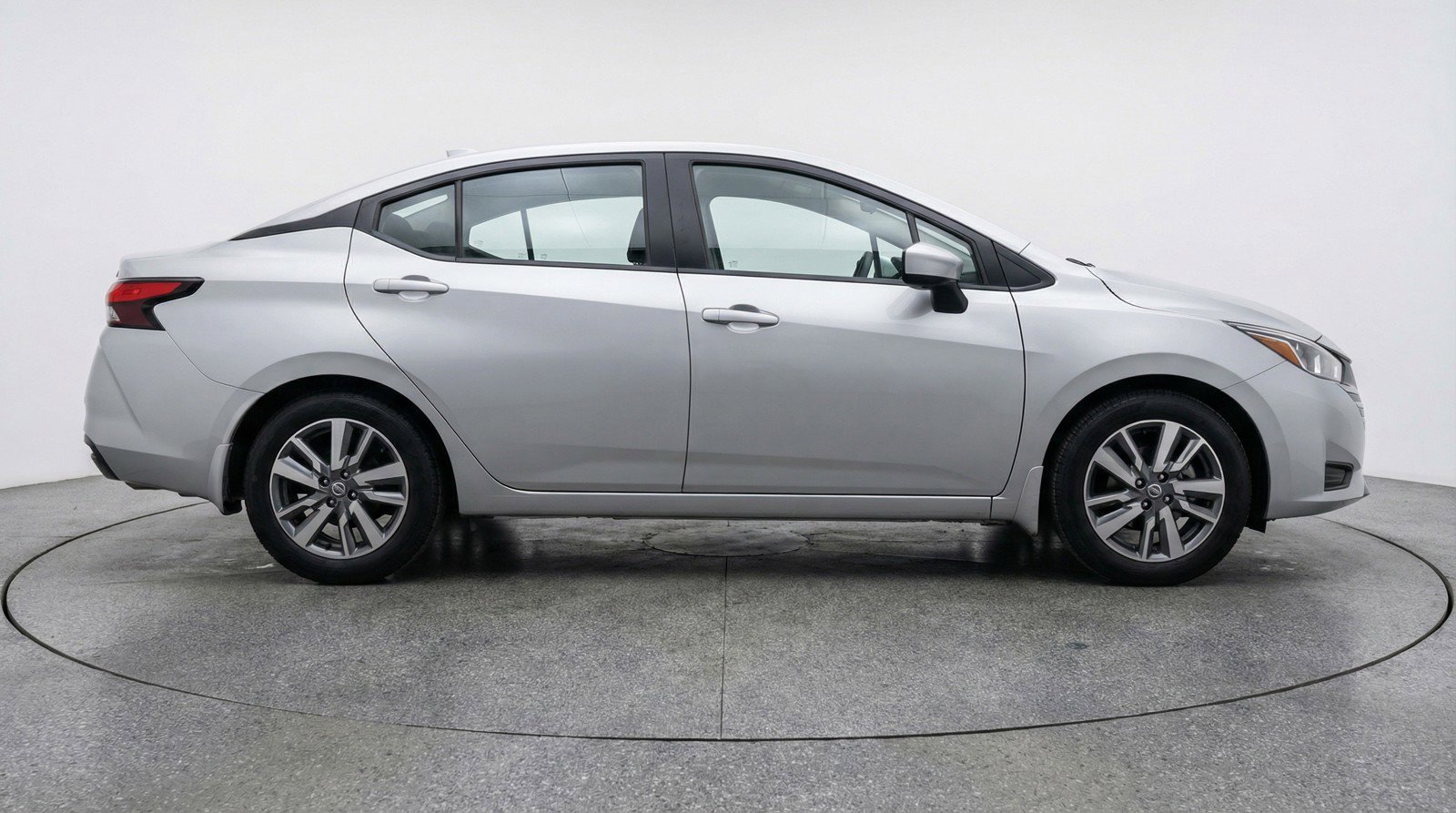 Used 2025 Nissan Versa SV w/ Trunk Package image 11