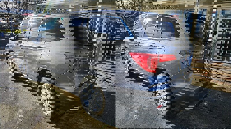 Used 2016 Honda Pilot LX image 4