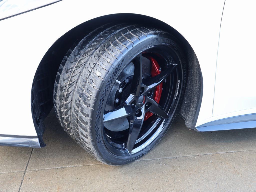 New 2026 Chevrolet Corvette E-Ray w/ Battery Protection Package image 35