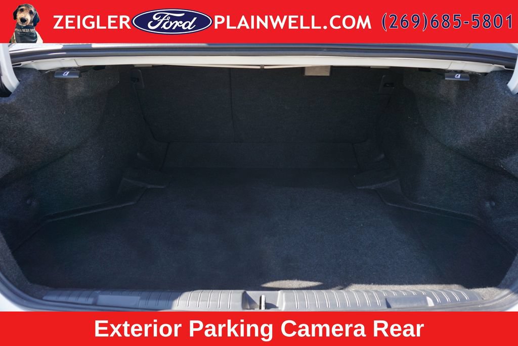 Used 2023 Subaru Legacy Premium AWD/4WD image 10