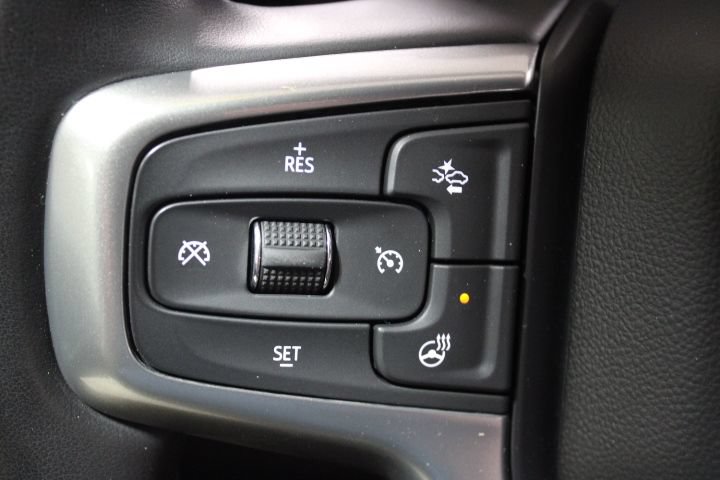 Used 2024 Chevrolet Silverado 2500 LTZ w/ LTZ Convenience Package AWD/4WD image 37