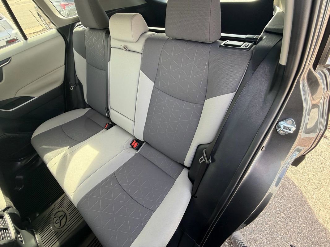 Used 2019 Toyota RAV4 XLE image 13