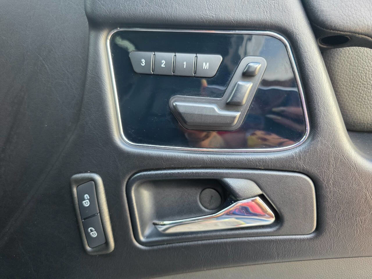 Used 2016 Mercedes-Benz G 550 image 39