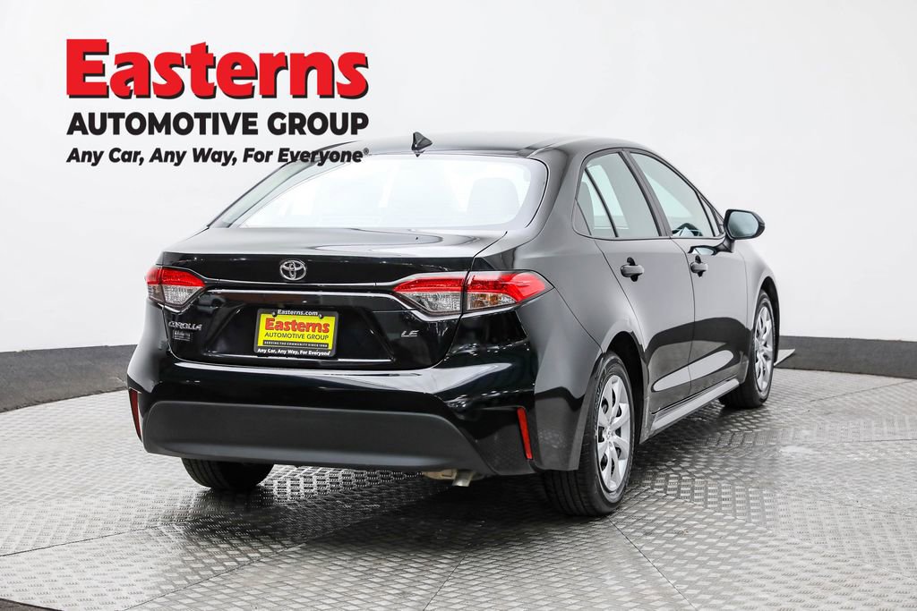 Used 2025 Toyota Corolla LE image 5