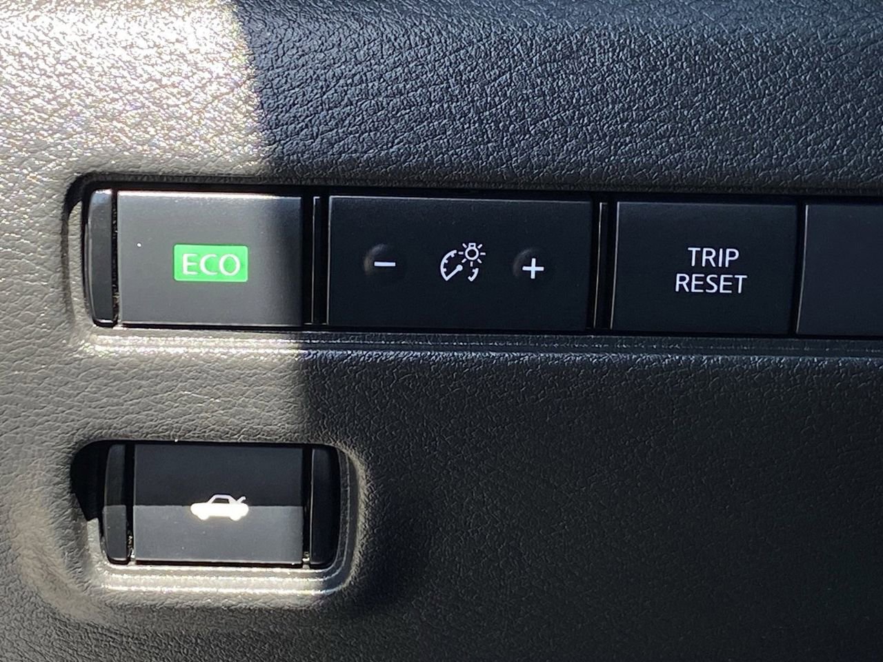 Certified 2024 Nissan Sentra S FWD image 29