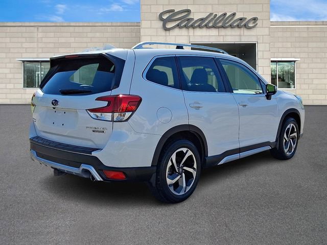 Used 2023 Subaru Forester Touring AWD/4WD image 8