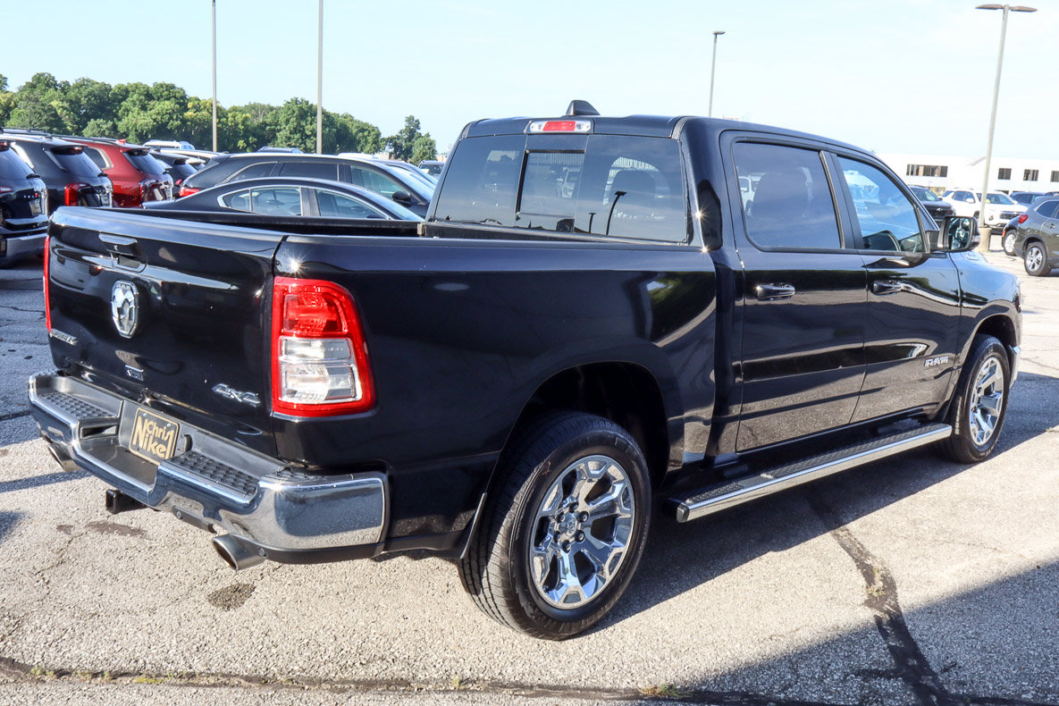 Used 2022 RAM 1500 Big Horn AWD/4WD image 4
