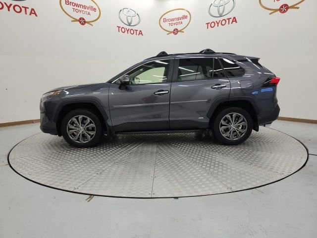 Used 2025 Toyota RAV4 Limited AWD/4WD image 5