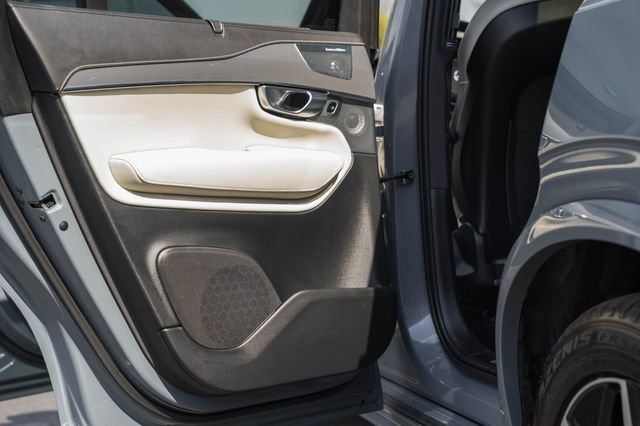 Used 2022 Volvo XC90 T8 R-Design w/ Advanced Package image 35