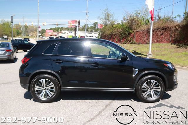 Used 2023 Mitsubishi Outlander Sport SE image 4