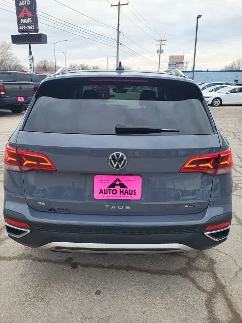 Used 2023 Volkswagen Taos SE w/ Panoramic Sunroof Package image 21
