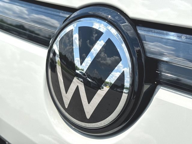 New 2026 Volkswagen Tiguan SE R-Line FWD image 31